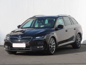 Škoda Superb - 2017