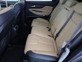 Hyundai Santa Fe - 2023