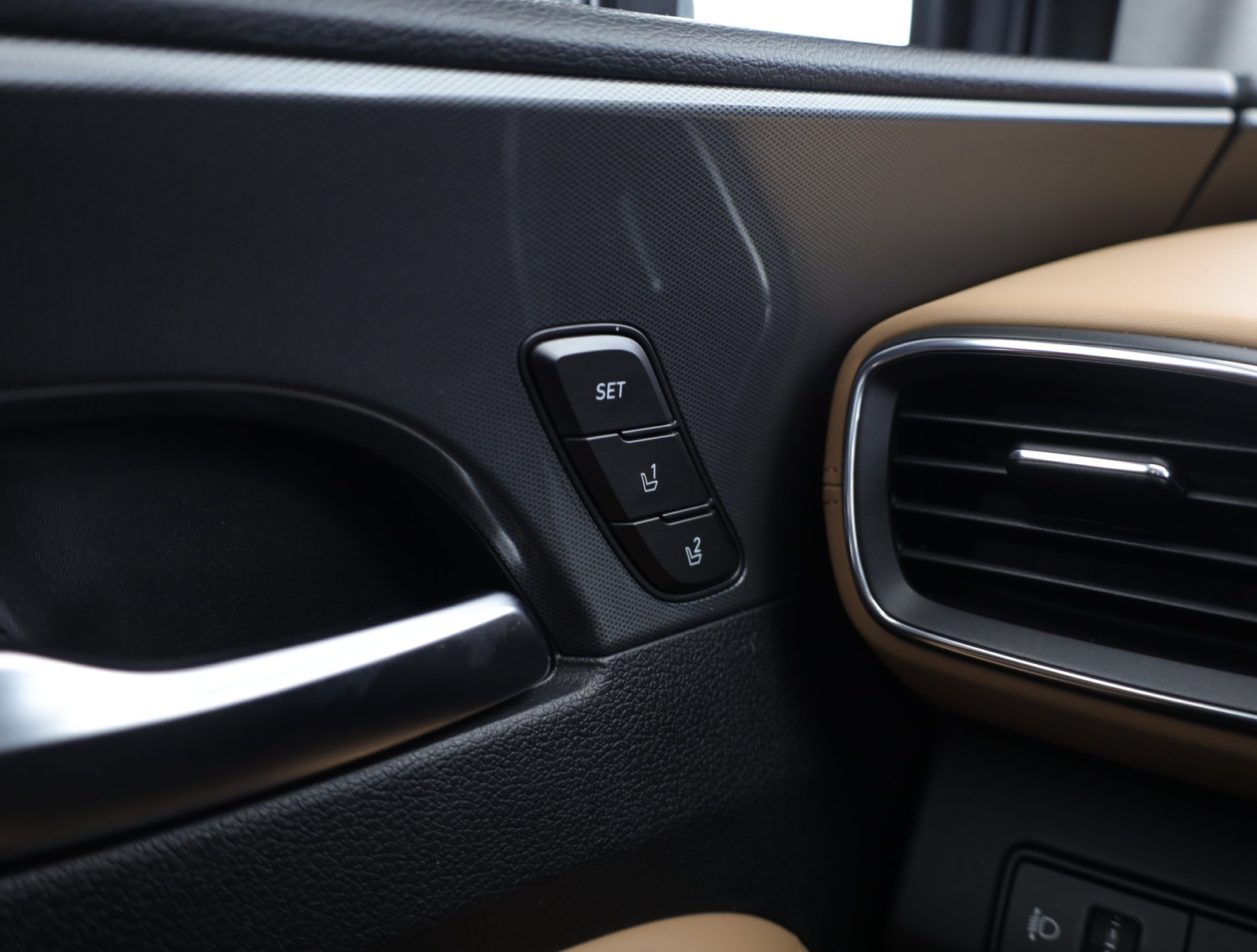 Hyundai Santa Fe - 2023