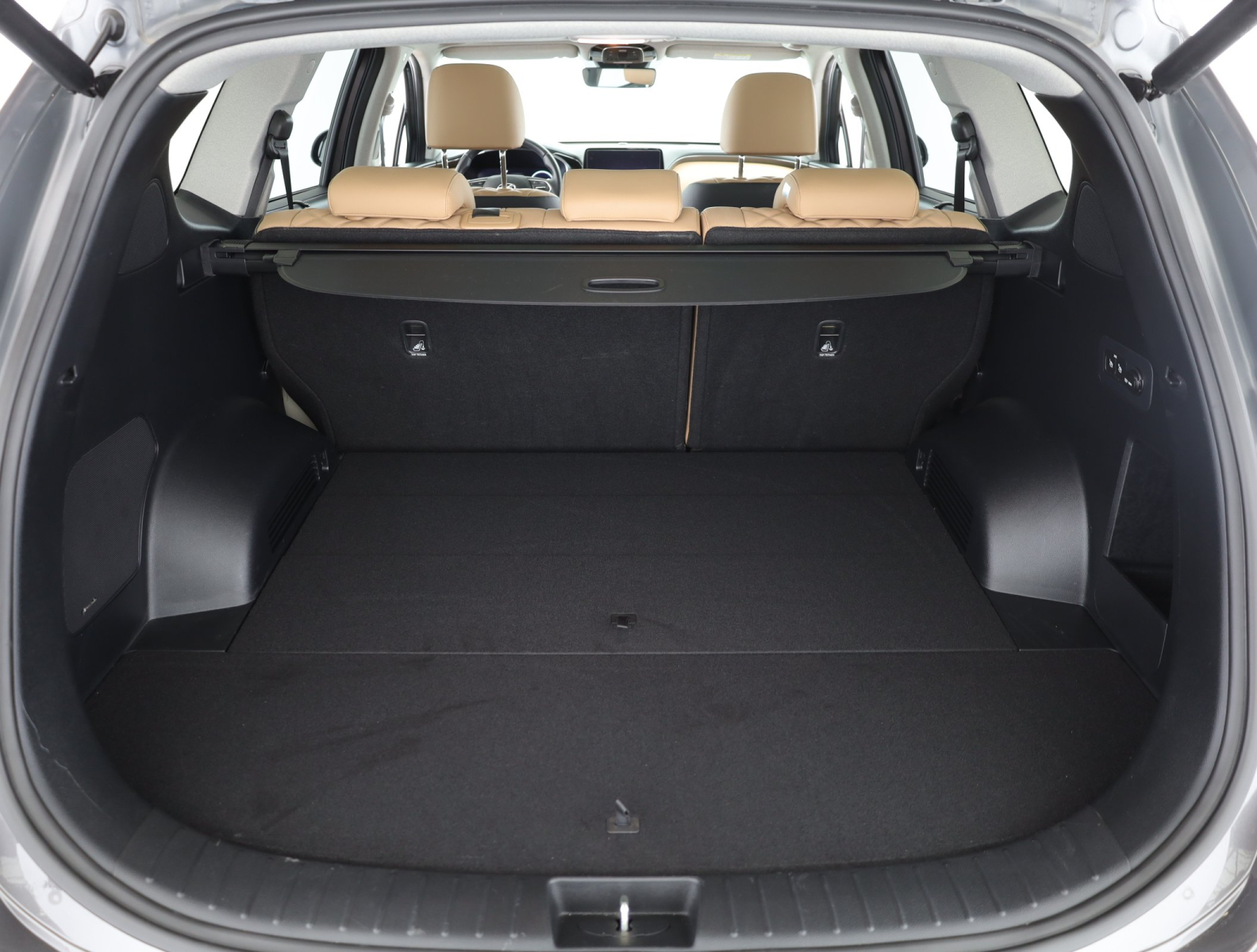 Hyundai Santa Fe - 2023