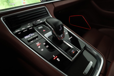 Porsche Panamera - 2018