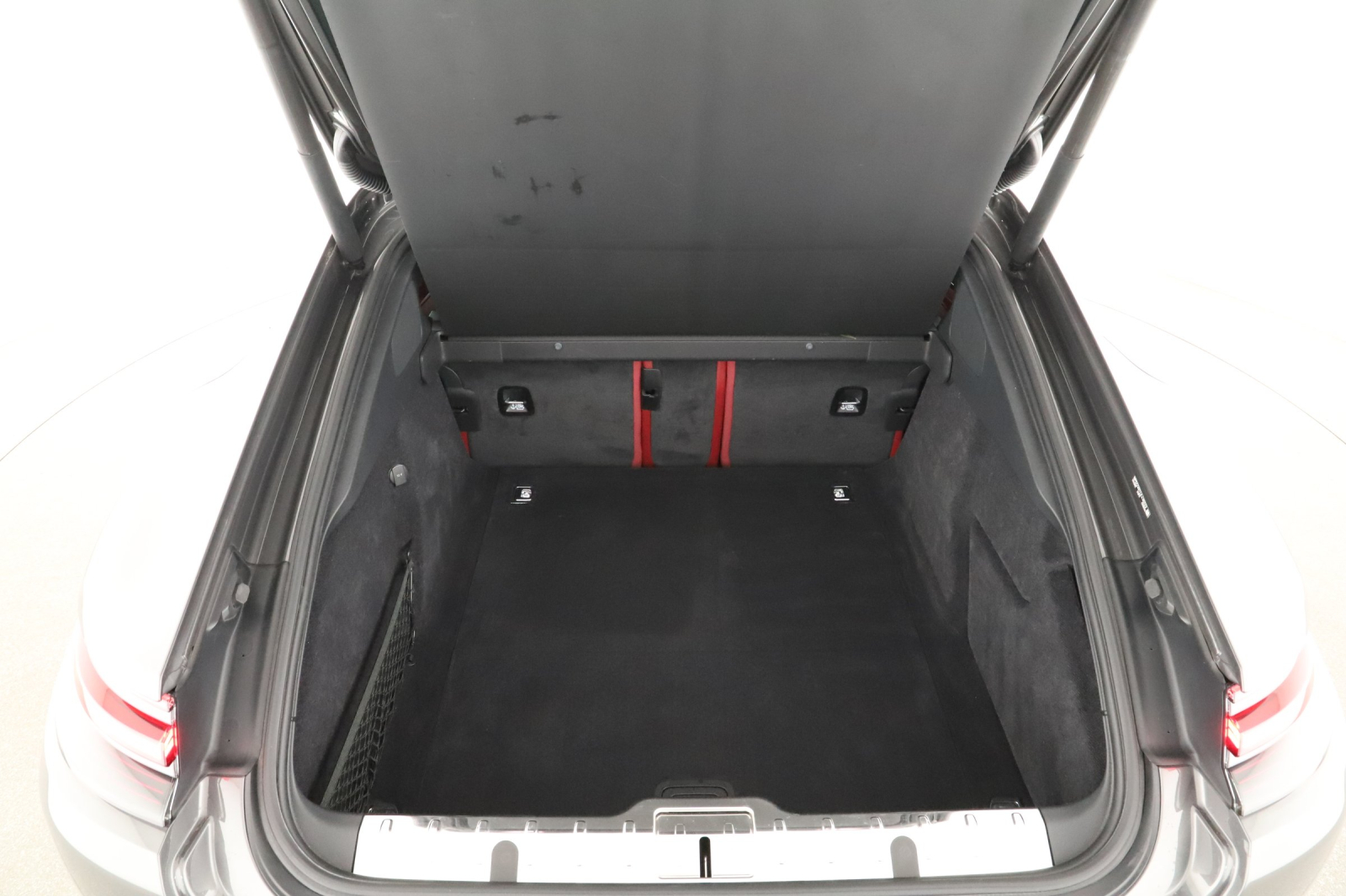 Porsche Panamera - 2018