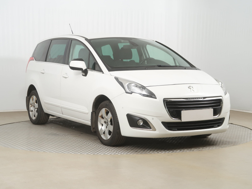 Peugeot 5008, 2015