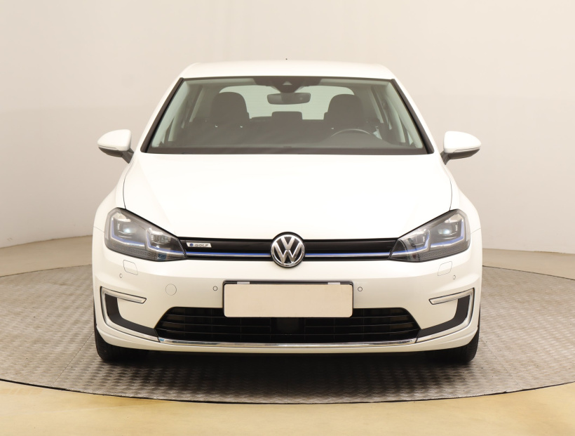 Volkswagen e-Golf, 2018
