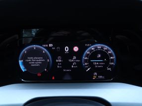 Volkswagen Golf - 2024