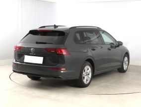 Volkswagen Golf - 2024