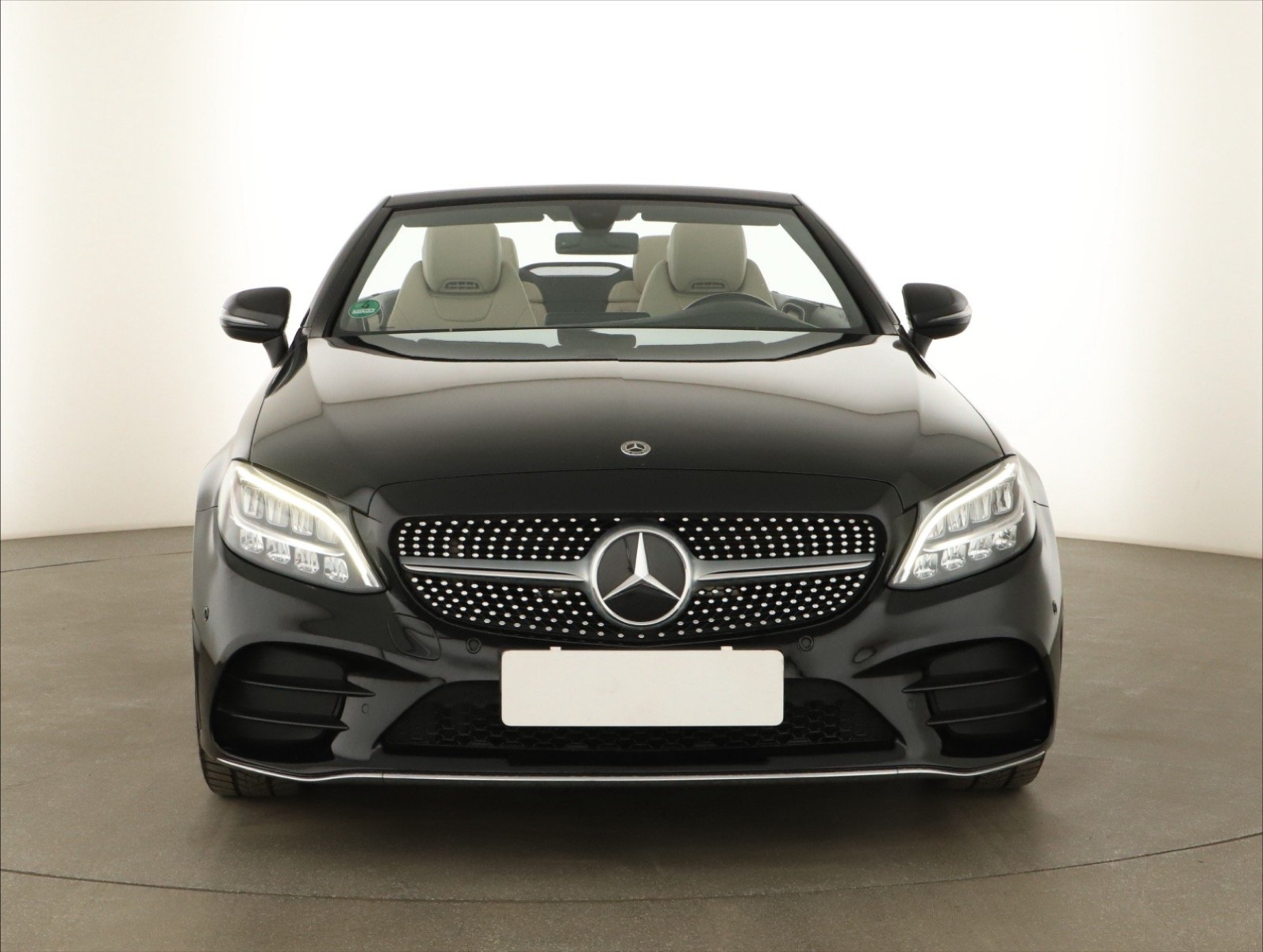 Mercedes-Benz C - 2022