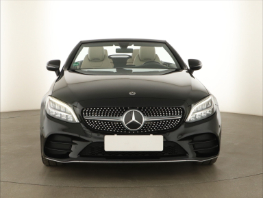 Mercedes-Benz C - 2022