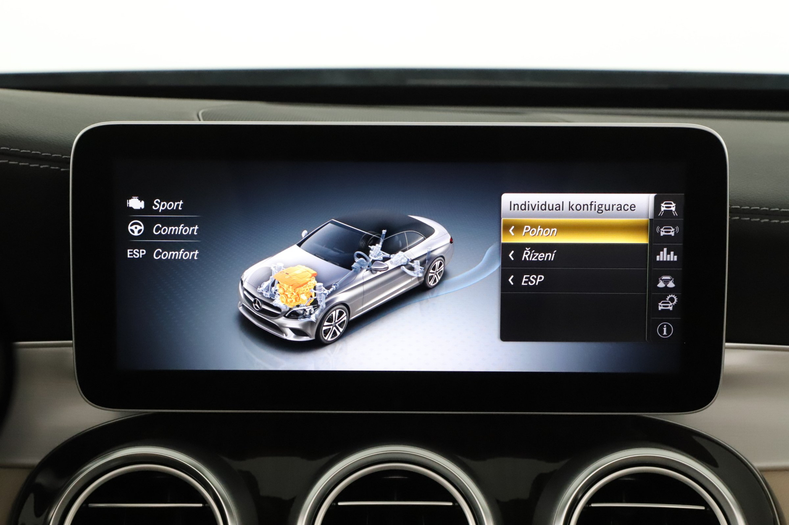 Mercedes-Benz C - 2022