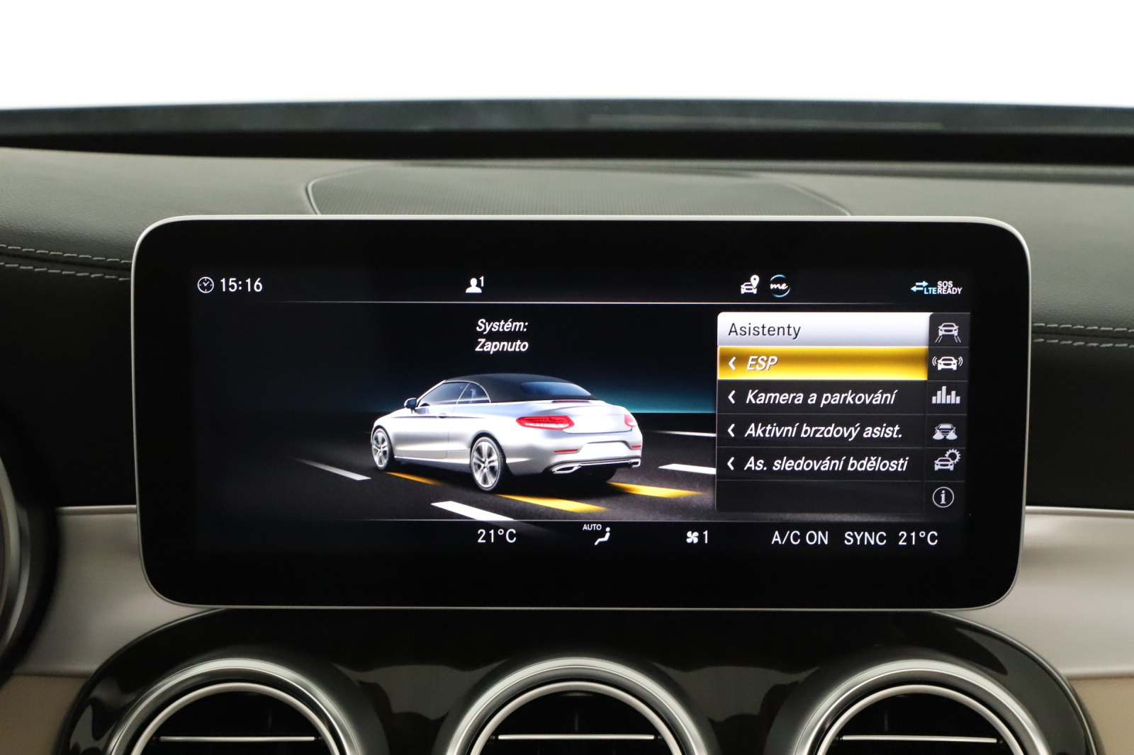 Mercedes-Benz C - 2022