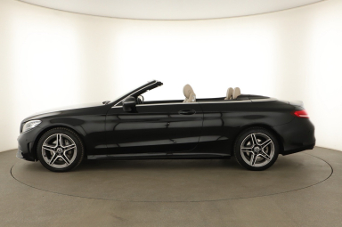 Mercedes-Benz C - 2022