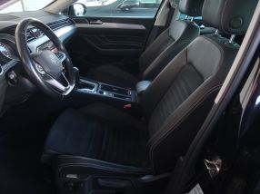 Volkswagen Passat - 2020