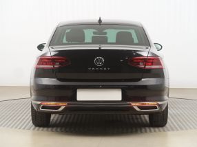 Volkswagen Passat - 2020