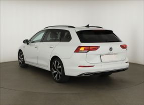 Volkswagen Golf - 2022