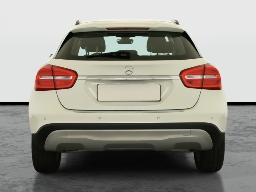 Mercedes-Benz GLA, 2016