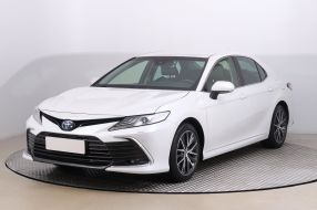 Toyota Camry - 2024