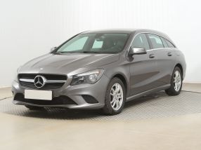 Mercedes-Benz CLA - 2015