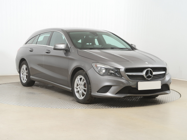 Mercedes-Benz CLA 2015