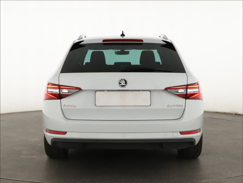 Škoda Superb, 2018