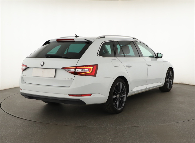 Škoda Superb, 2018