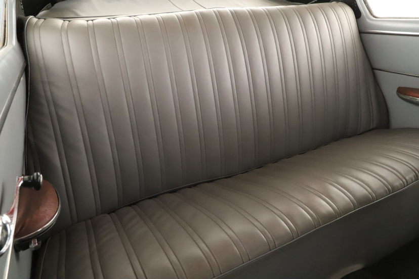 Pontiac Streamliner 6, 1950