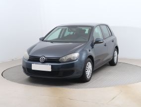 Volkswagen Golf - 2010