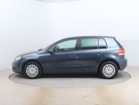 Volkswagen Golf - 2010