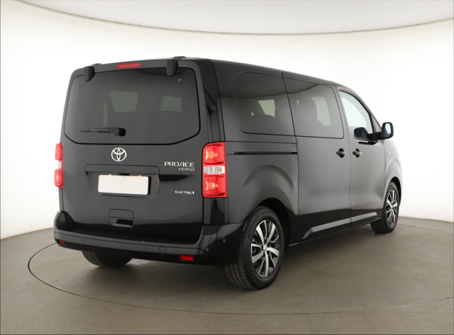 Toyota Proace Verso Electric 75kWh