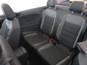 Volkswagen T-Roc - 2021