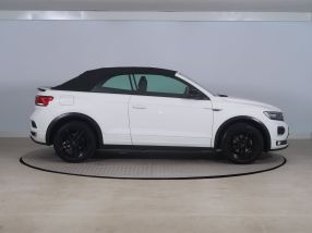 Volkswagen T-Roc - 2021