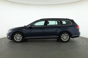 Volkswagen Passat - 2016