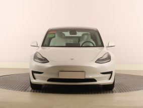 Tesla Model 3 - 2020