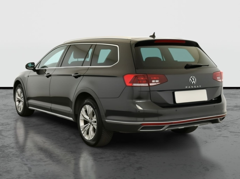 Volkswagen Passat, 2022