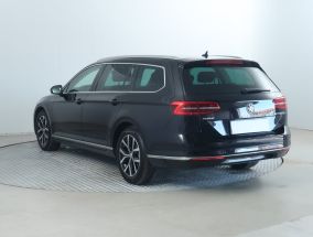 Volkswagen Passat - 2016
