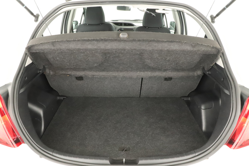 Toyota Yaris, 2015