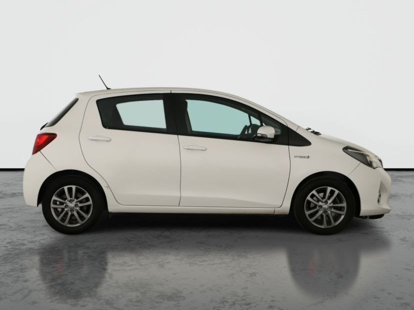 Toyota Yaris, 2015