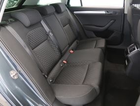 Škoda Superb - 2021