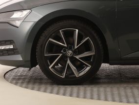Škoda Superb - 2021