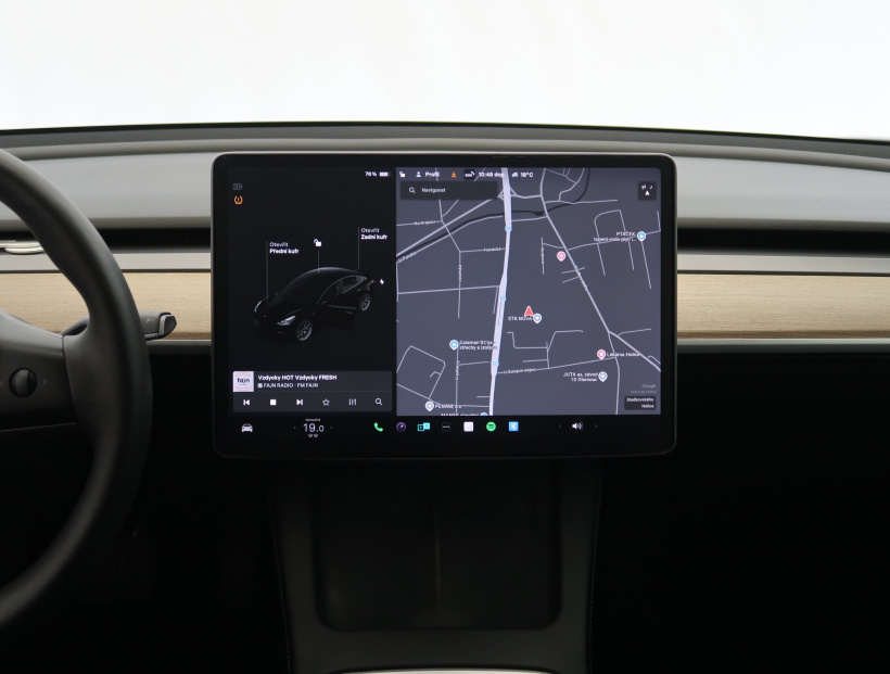Tesla Model 3, 2021