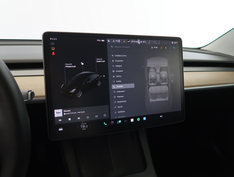 Tesla Model 3, 2021