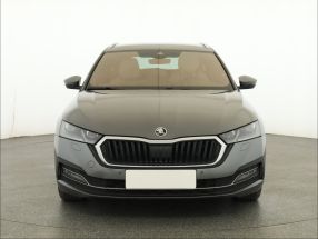 Škoda Octavia - 2023