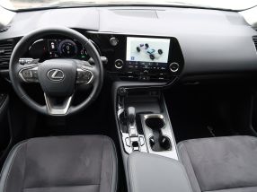 Lexus NX - 2024