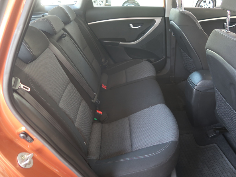 Hyundai i30, 2015