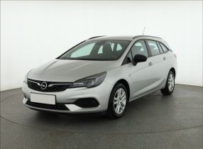 Opel Astra - 2021