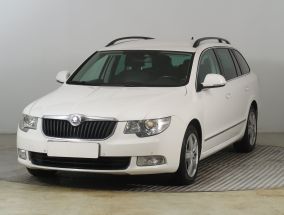Skoda Superb - 2012