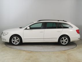 Skoda Superb - 2012