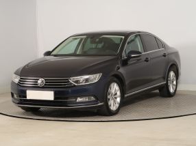 Volkswagen Passat - 2016