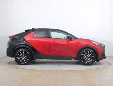 Toyota C-HR - 2024