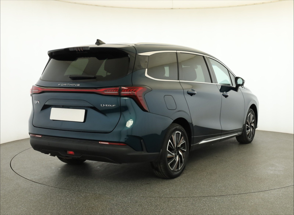 Dongfeng U-Tour