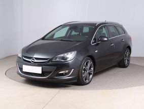 Opel Astra - 2013